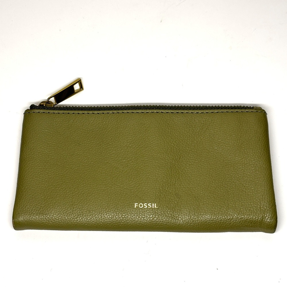 Fossil Women's Olive Green Pebbled Leather Zip Around Continental Wallet Clutch‎